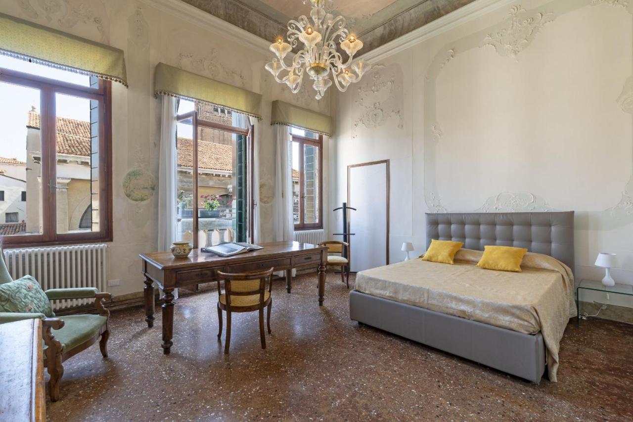 Ca' Magia - Rialto Exclusive Residence By Wonderful Italy Венеция Екстериор снимка