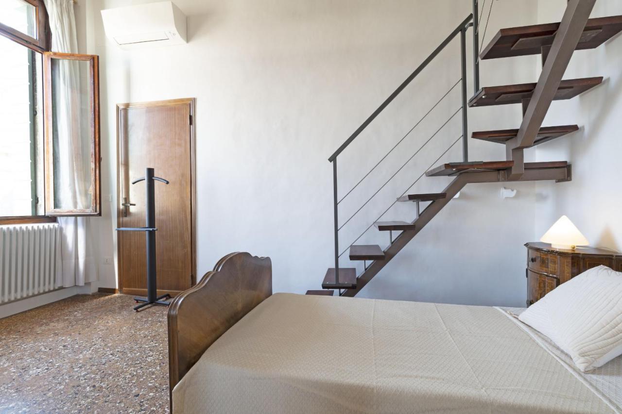 Ca' Magia - Rialto Exclusive Residence By Wonderful Italy Венеция Екстериор снимка