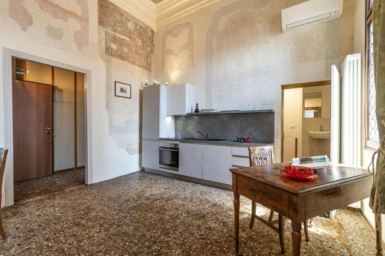 Ca' Magia - Rialto Exclusive Residence By Wonderful Italy Венеция Екстериор снимка