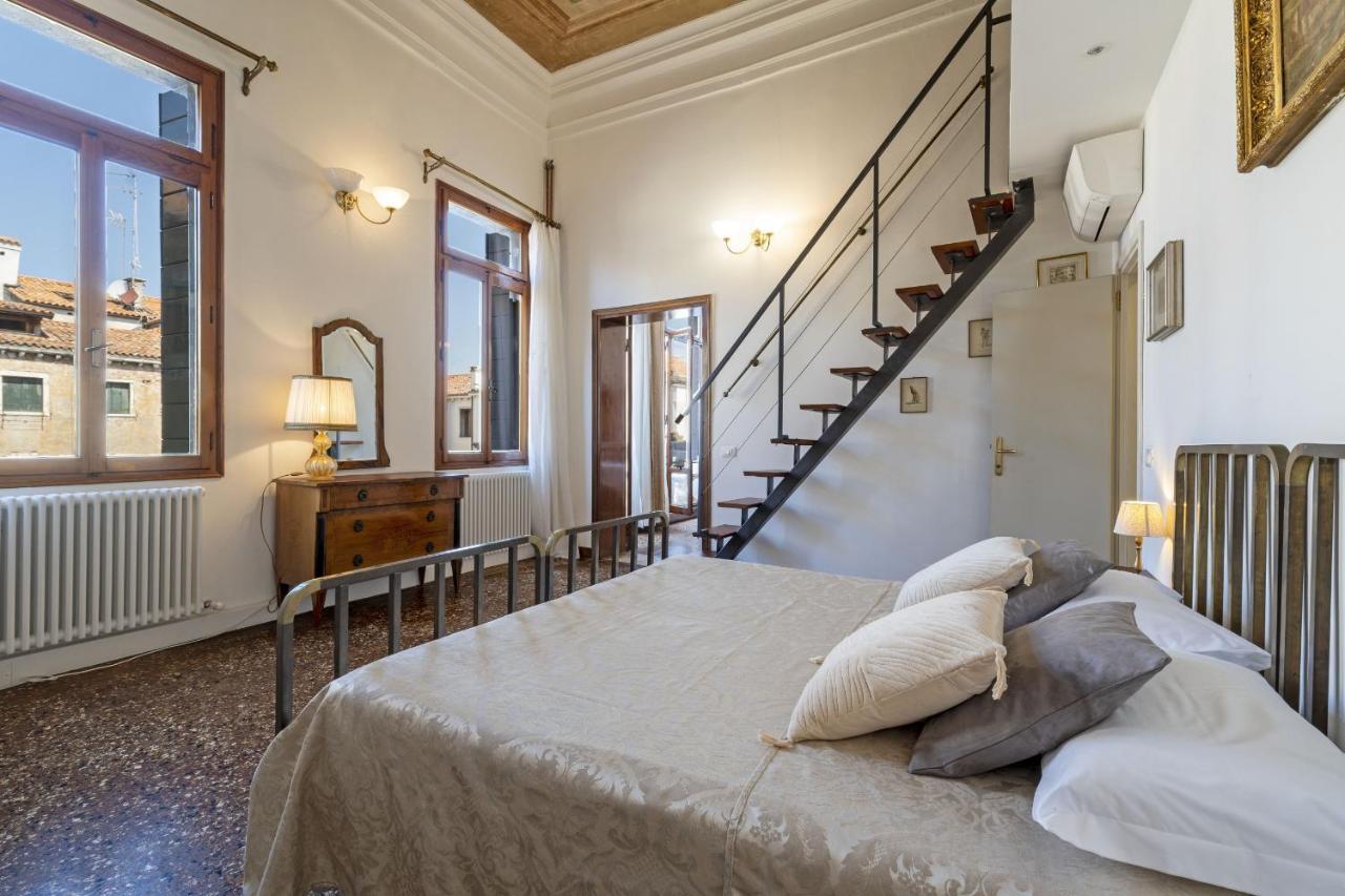 Ca' Magia - Rialto Exclusive Residence By Wonderful Italy Венеция Екстериор снимка